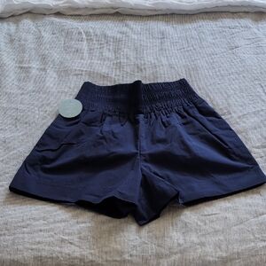 Hill House Navy High-Waist Women’s Shorts